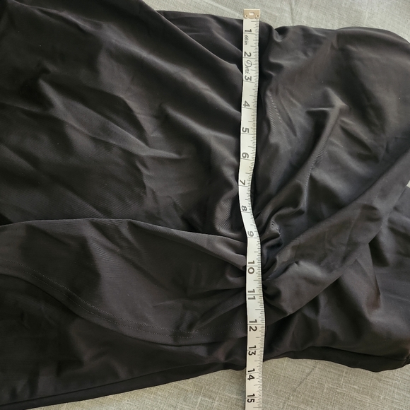 Lands' End modest black swimsuit one piece with skirt and shelf bra size‎ small - Picture 12 of 12